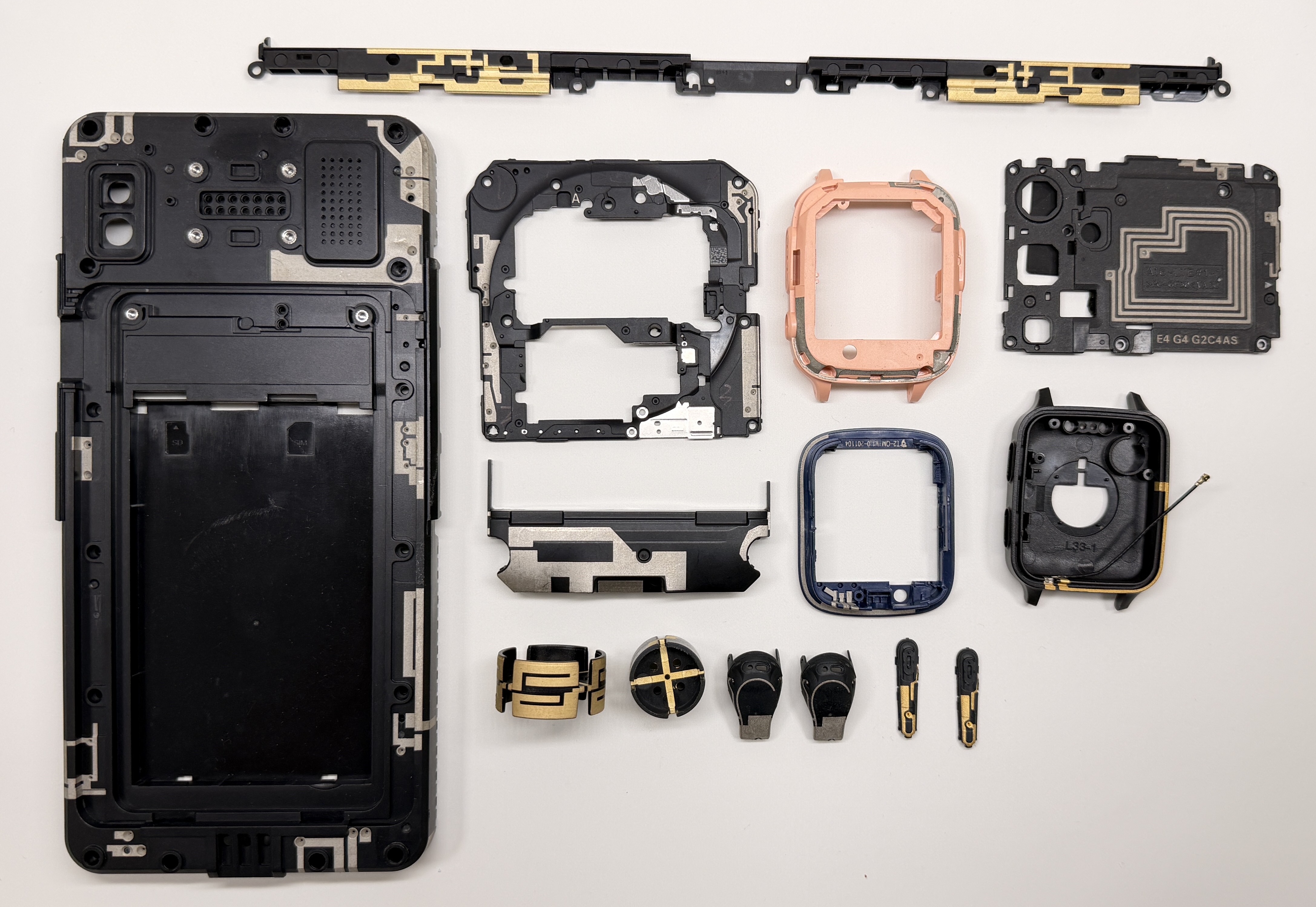 Qianmu သည် Wearable၊ Automotive & Compact IoT ကိရိယာများအတွက် Custom LDS 3D Antenna Solutions ကို စတင်သည်